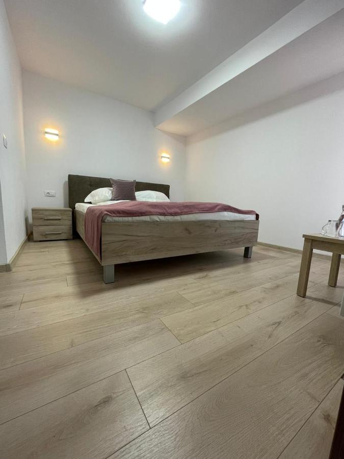 Casa Zorilor Sugag